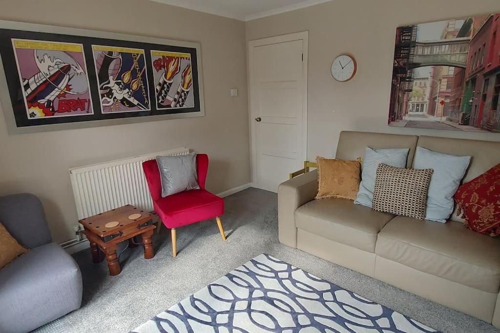 Norwich City, Lovely 3 Bed House, Ev Charger, Arcade Machine, Free Parking For 3 Cars * Thorpe St Andrew