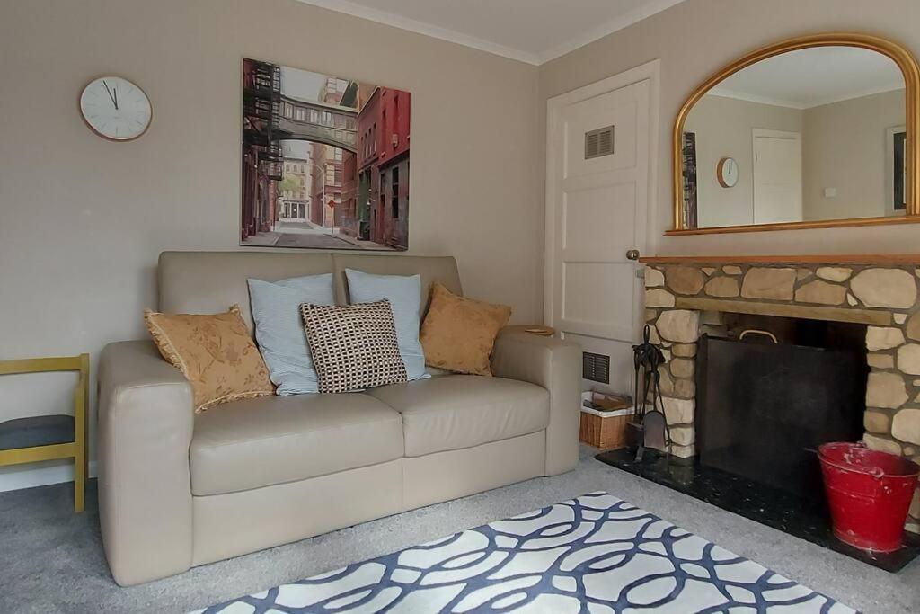 Holiday home Norwich City, Lovely 3 Bed House, Ev Charger, Arcade Machine, Free Parking For 3 Cars