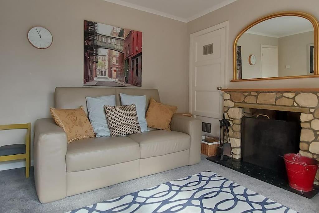 Norwich City, Lovely 3 Bed House, Ev Charger, Arcade Machine, Free Parking For 3 Cars * Thorpe St Andrew